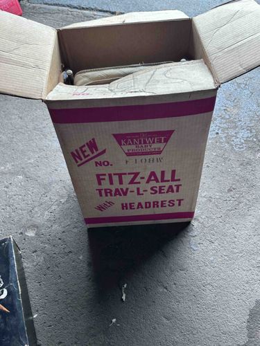 Kantwet Fitz-All Trav-L-Seat With Headrest Baby Travel Seat (In Original Box)