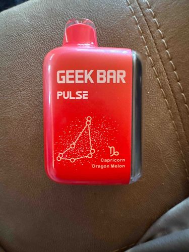 Geek Bar Pulse Disposable Vape (Capricorn Dragon Melon Flavor)