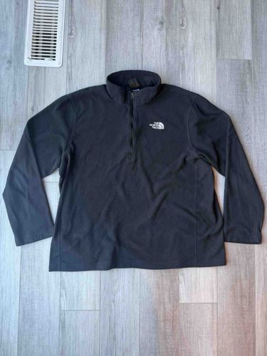 The North Face Black 1/4 Zip Fleece Pullover