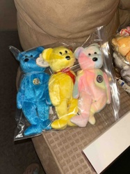 TY Beanie Babies Collection (Multiple Bears in Packaging)