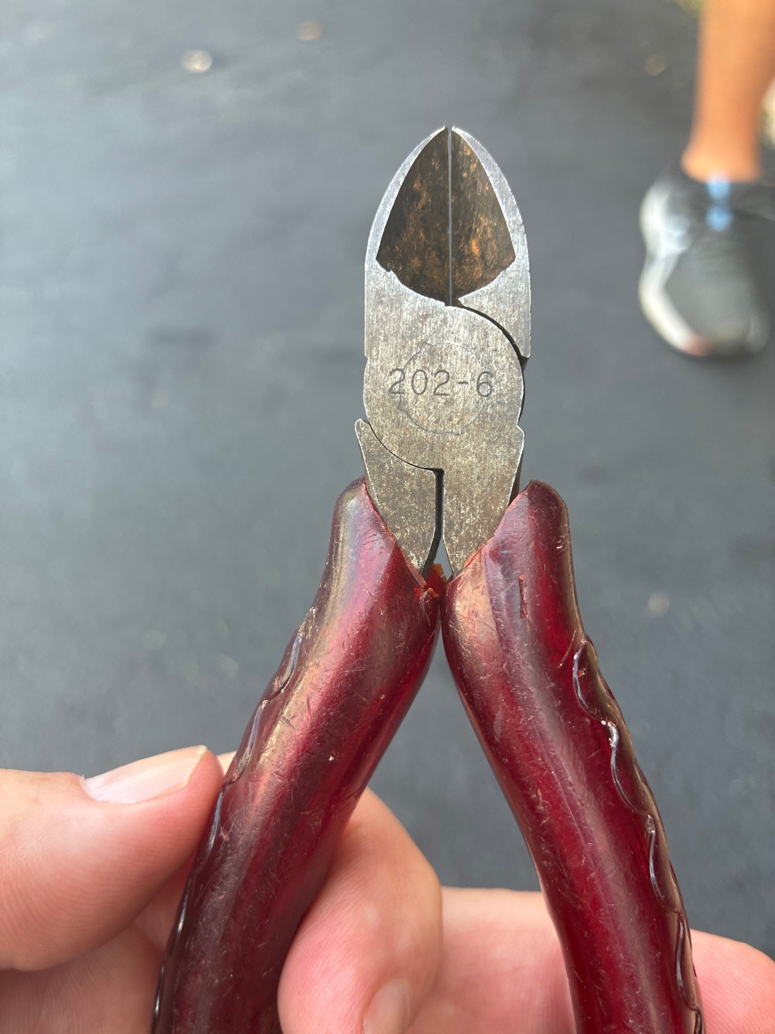Submitted photo of Diagonal cutting pliers