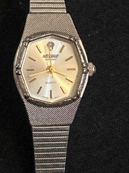 Nelsonic Diamond Quartz Ladies Watch