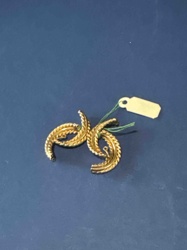 Gold Textured Intertwined Scroll Earring/Brooch