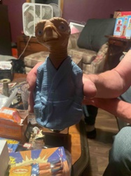 E.T. the Extra-Terrestrial in Robe Figure