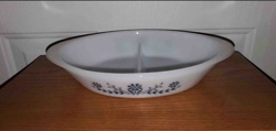 Vintage Pyrex Divided Serving Dish (Blue Floral Pattern)