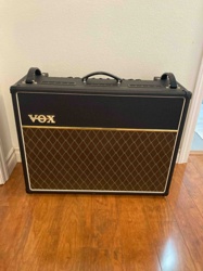 Vox Guitar Amplifier