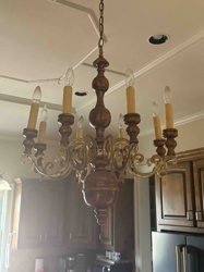 Traditional Wooden and Gilt Metal Chandelier with Eight Lights