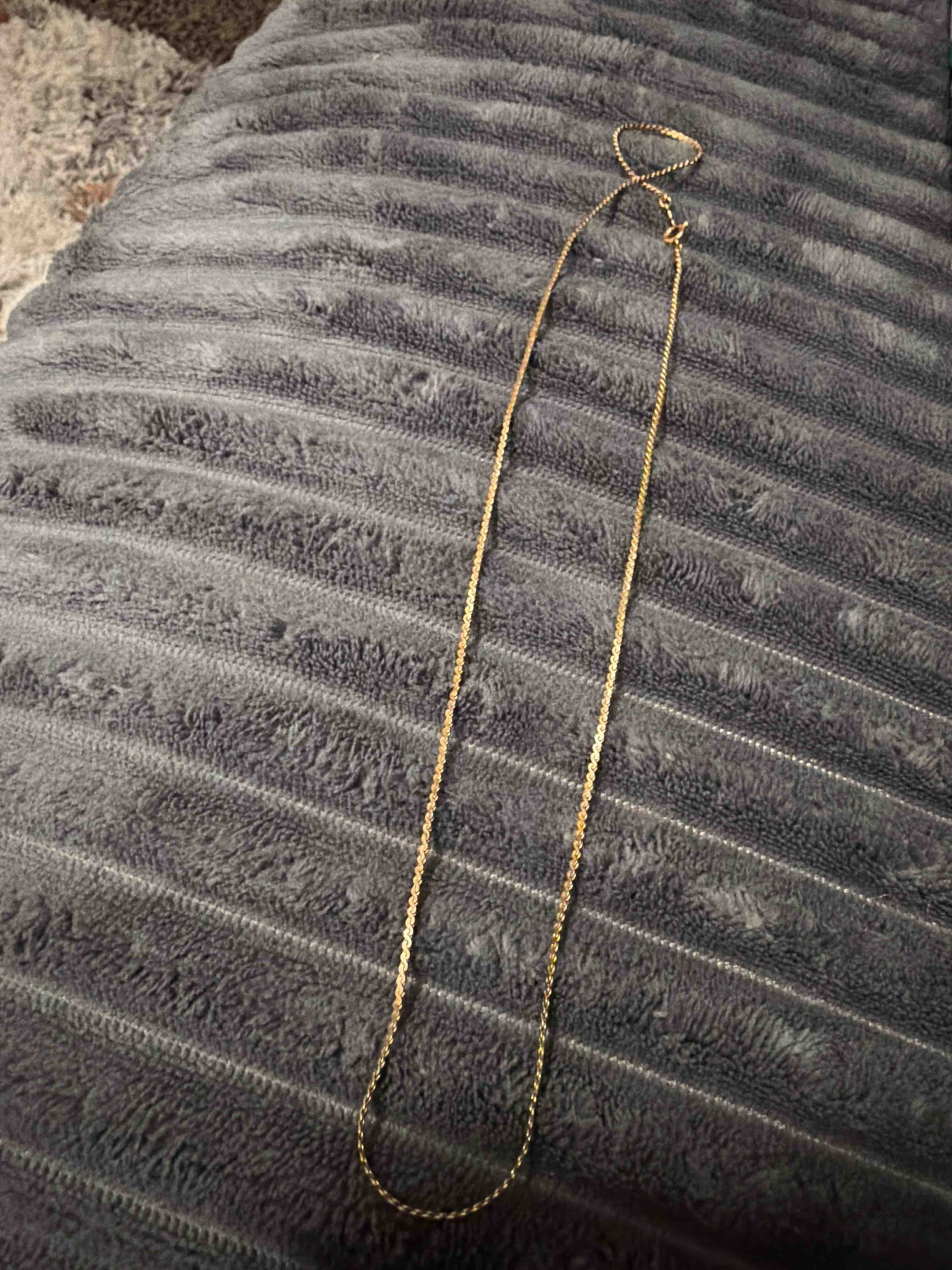 Gold S-Link or Serpentine Style Chain Necklace