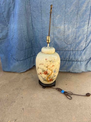 Ginger Jar Style Table Lamp with Floral Motif
