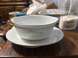 Lidded Sugar Bowl and Saucer Set