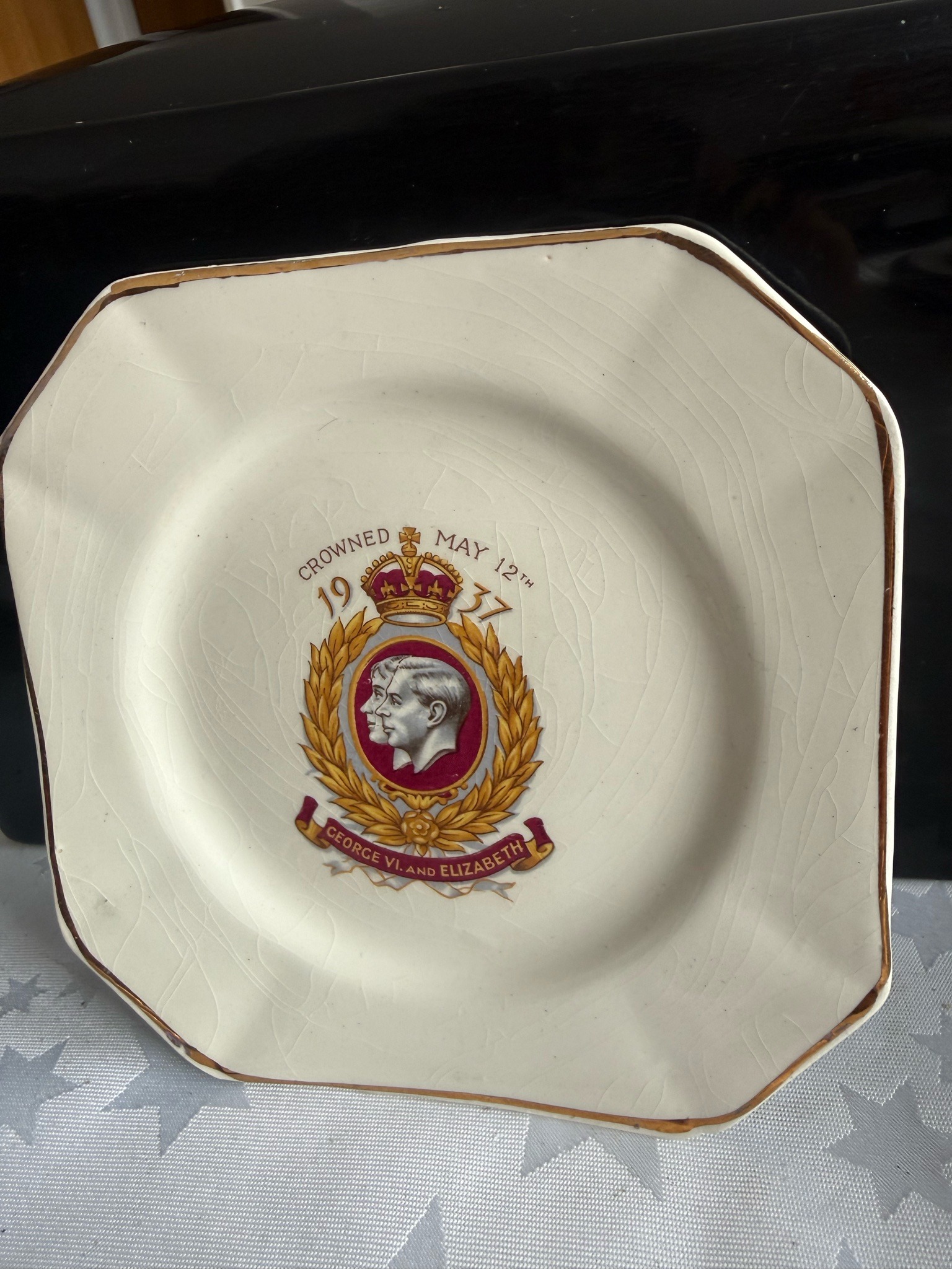 Submitted photo of Commemorative ceramic plate, King George VI and Queen Elizabeth coronation (unverified)