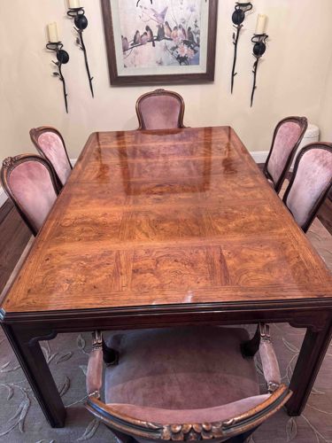 Traditional Banded Burl Walnut Dining Table with Louis XV Style Chairs