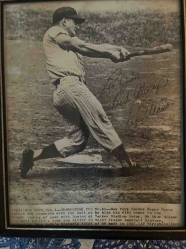 Framed Roger Maris Autographed Photo Hitting 61st Home Run