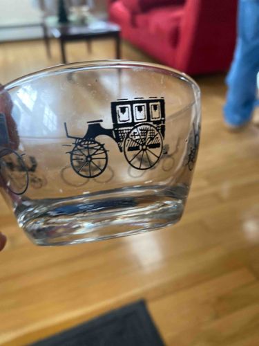 Vintage Stagecoach Motif Glass Tumbler