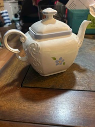 Ellgreave Genuine Ironstone Teapot