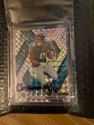 Panini Mosaic 'Chasing Greatness' Gabriel Davis Autograph Football Card