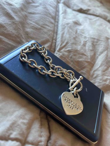 Tiffany & Co. Return to Tiffany Heart Tag Toggle Bracelet