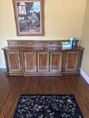 Traditional Italian Provincial Style Sideboard Creditsenza