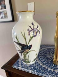 Franklin Porcelain Birds and Flowers of the Orient Vase by Gail Lee