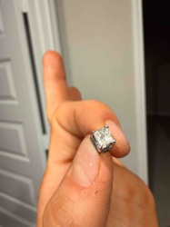 18k White Gold Princess Cut Diamond Stud Earring (Single)