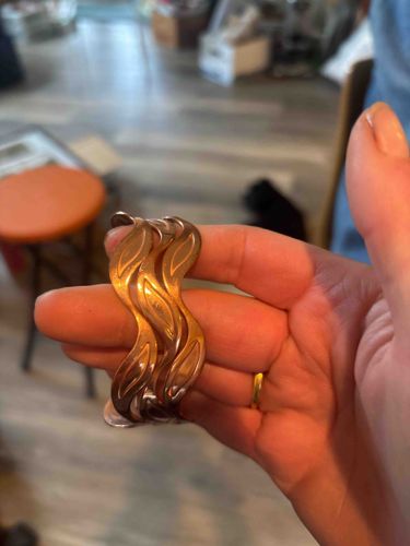Wavy Multi-Band Bangle Bracelet with Cut-Outs