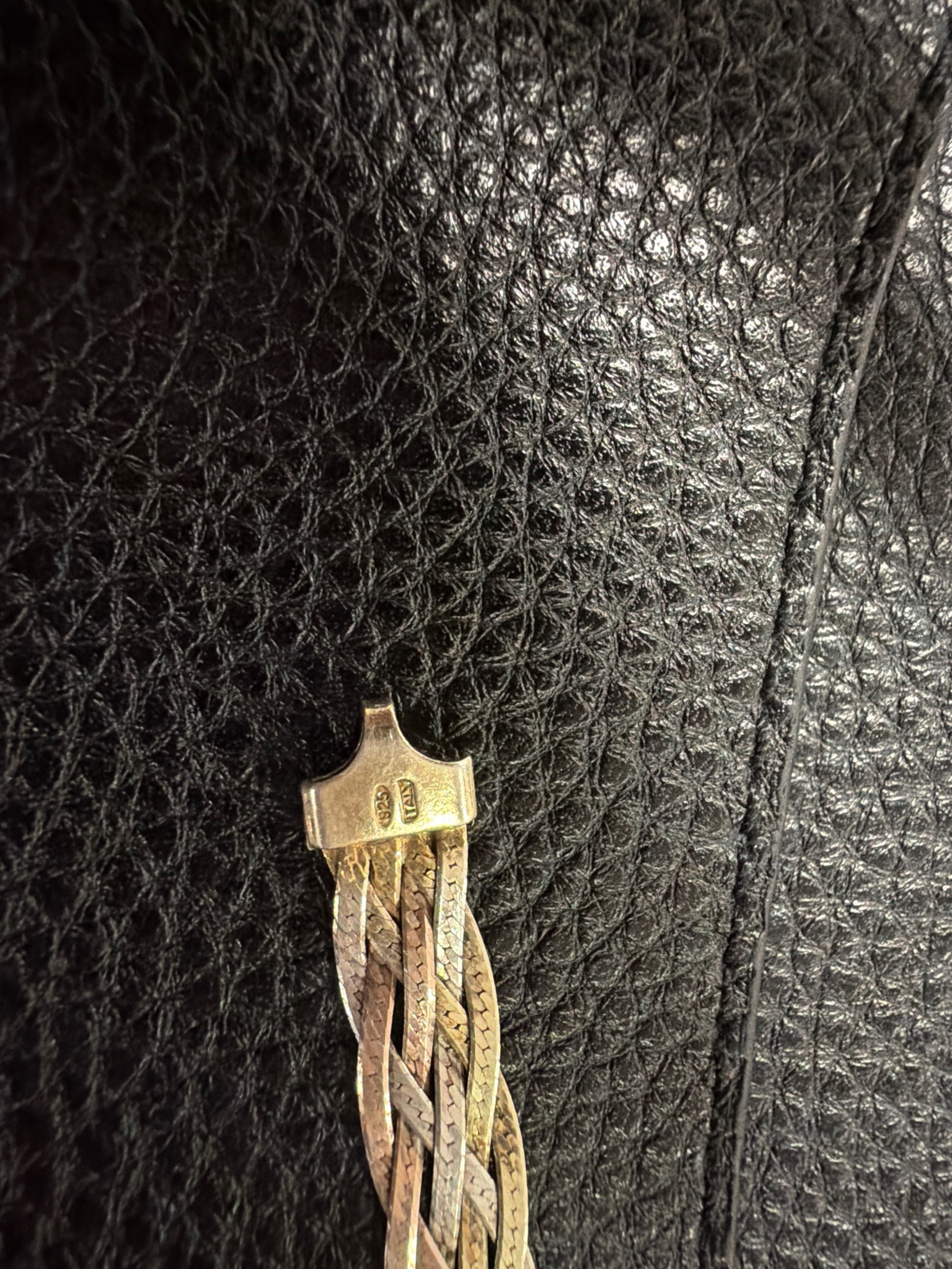 Submitted photo of Multi-strand metallic chain necklace or bracelet