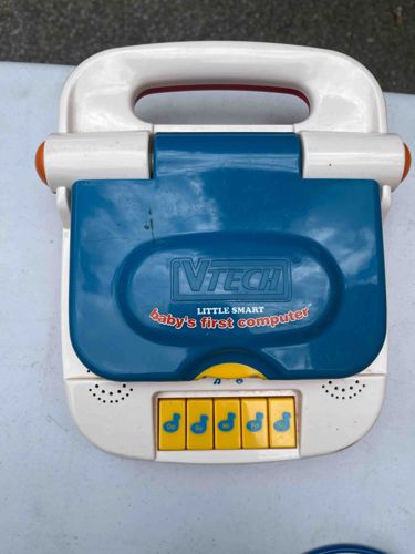 VTech Little Smart Baby's First Computer