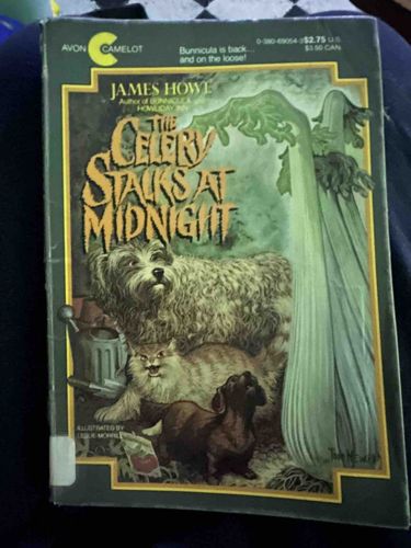 The Celery Stalks at Midnight (Bunnicula Series)