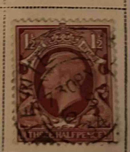 King George V 1 1/2d Halfpenny Postage Stamp