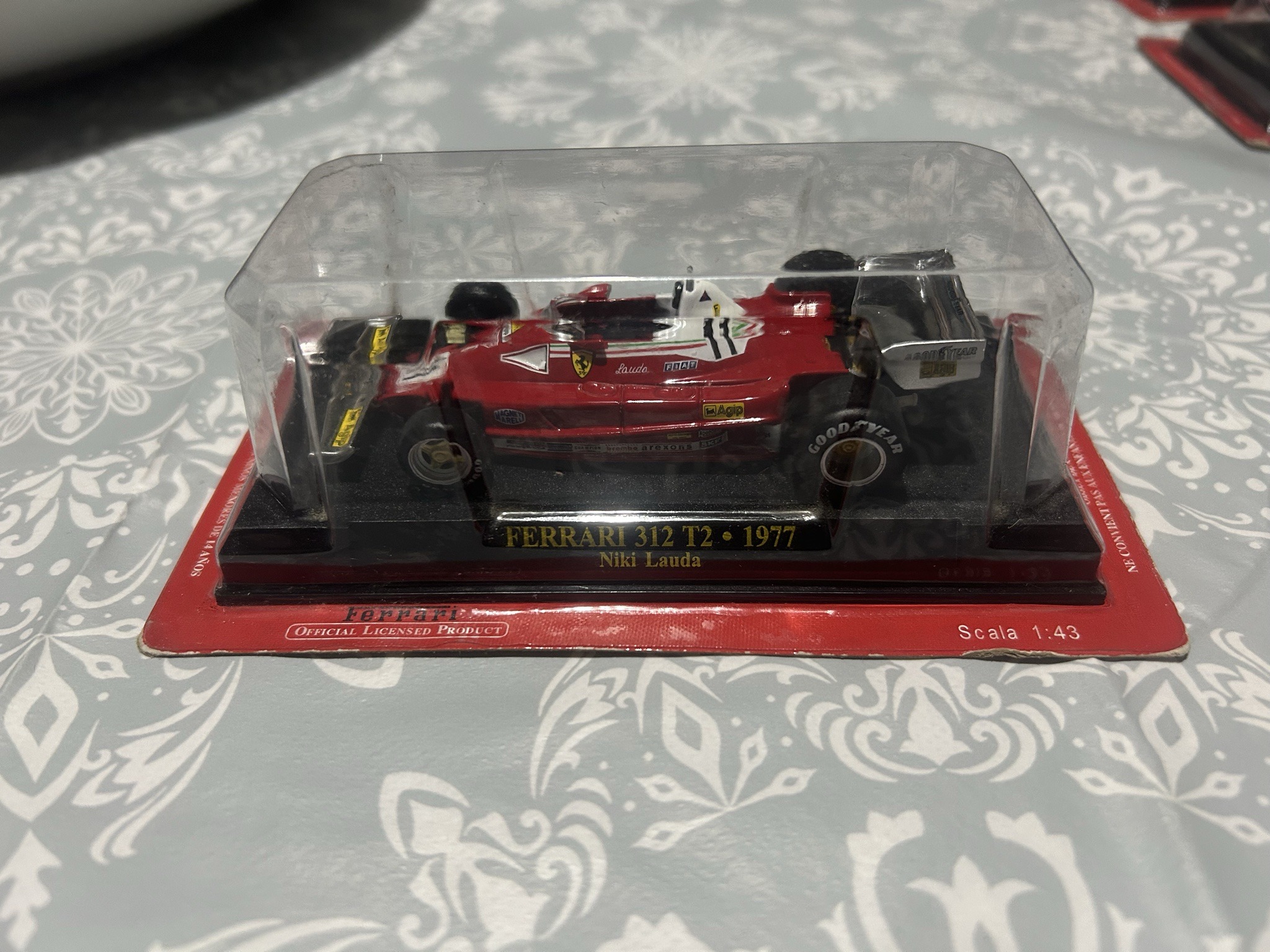 Submitted photo of Ferrari 312 T2 1977 Niki Lauda 1:43 Scale Model (not authenticated)