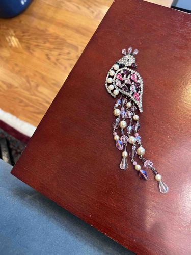 Vintage-Style Peacock Tassel Brooch