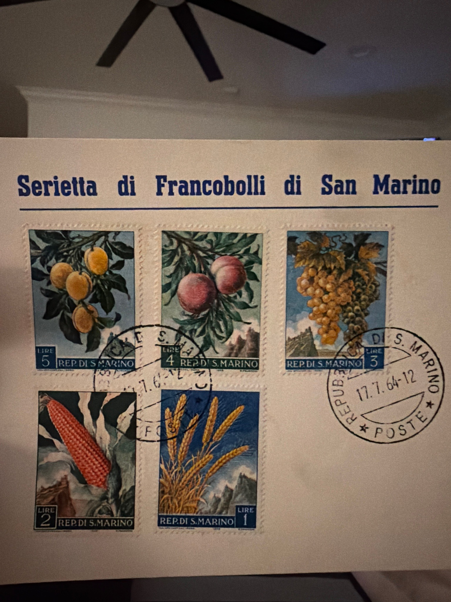 Submitted photo of San Marino Postage Stamp Presentation Pack (unauthenticated)