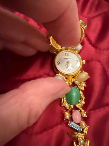 Spatz Ladies' Gemstone and Faux Pearl Gold-Tone Bracelet Watch