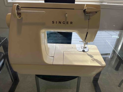 Singer Touch-Tronic 2010 Memory Machine