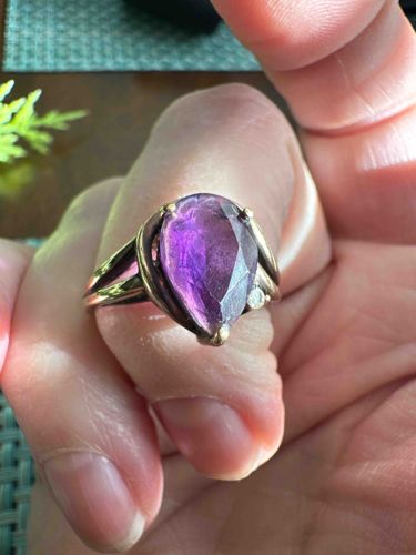 Pear-cut Amethyst and Diamond Ring in Yellow Gold