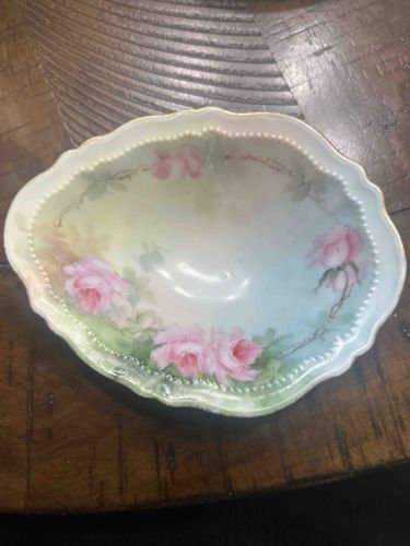 Royal Austria Hand-Painted Rose Motif Scalloped Dish