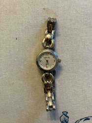 Willow Bay Women's Analog Quartz Watch
