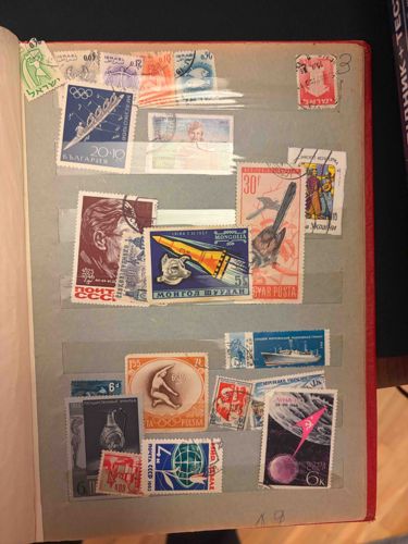 International Stamp Collection Album (Mixed Countries and Eras)