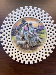 Latticework Porcelain Cabinet Plate with Shepherdess Scene