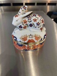 Andrea by Sadek Porcelain Rabbit Trinket Box