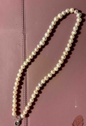 17-inch Freshwater Pearl Necklace with Lobster Clasp