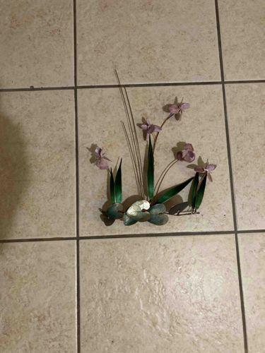 Metal Floral Wall Art Sculpture with Lilac-Colored Flowers