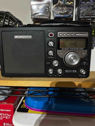 Grundig S350DL Shortwave Radio