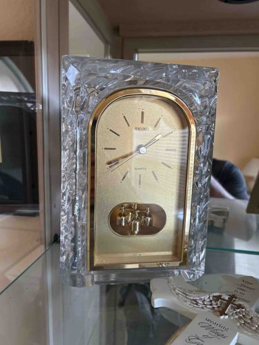 Seiko Quartz Crystal Desk Clock
