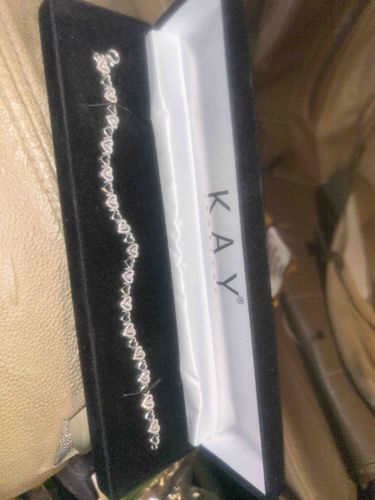 Kay Jewelers Silver-Toned Heart Link Bracelet
