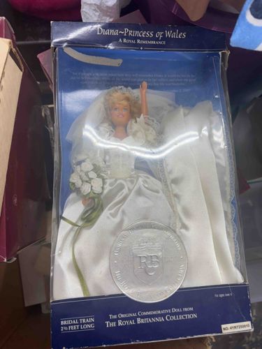 Diana ~ Princess of Wales A Royal Remembrance Doll