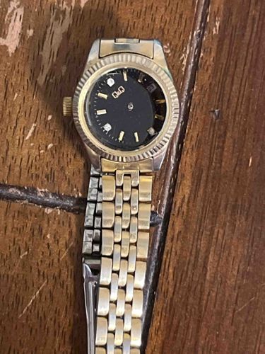 Q&Q Two-Tone Ladies' Quartz Wristwatch