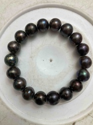 Black Pearl Bracelet