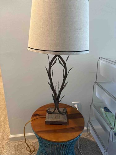 Rustic Branch Motif Table Lamp