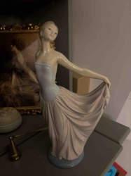 Lladro Ballerina Figurine